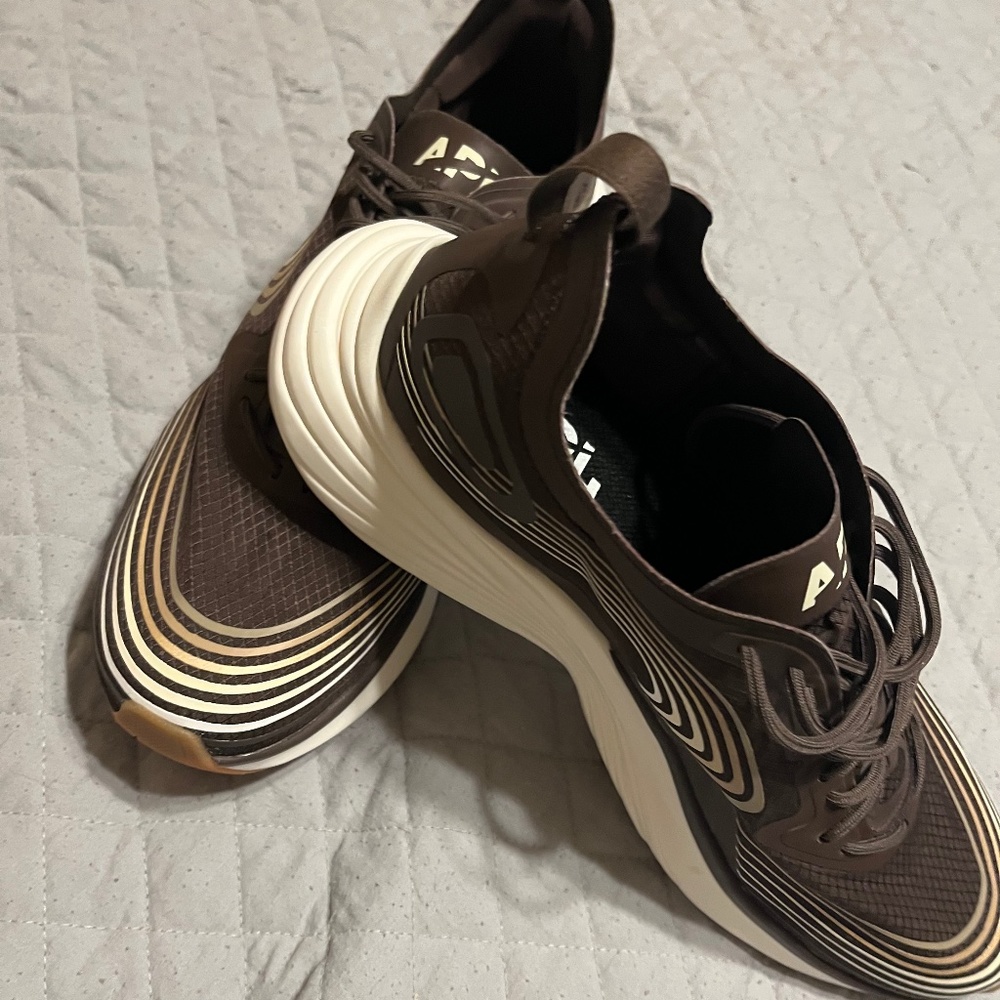 APL Streamline -M